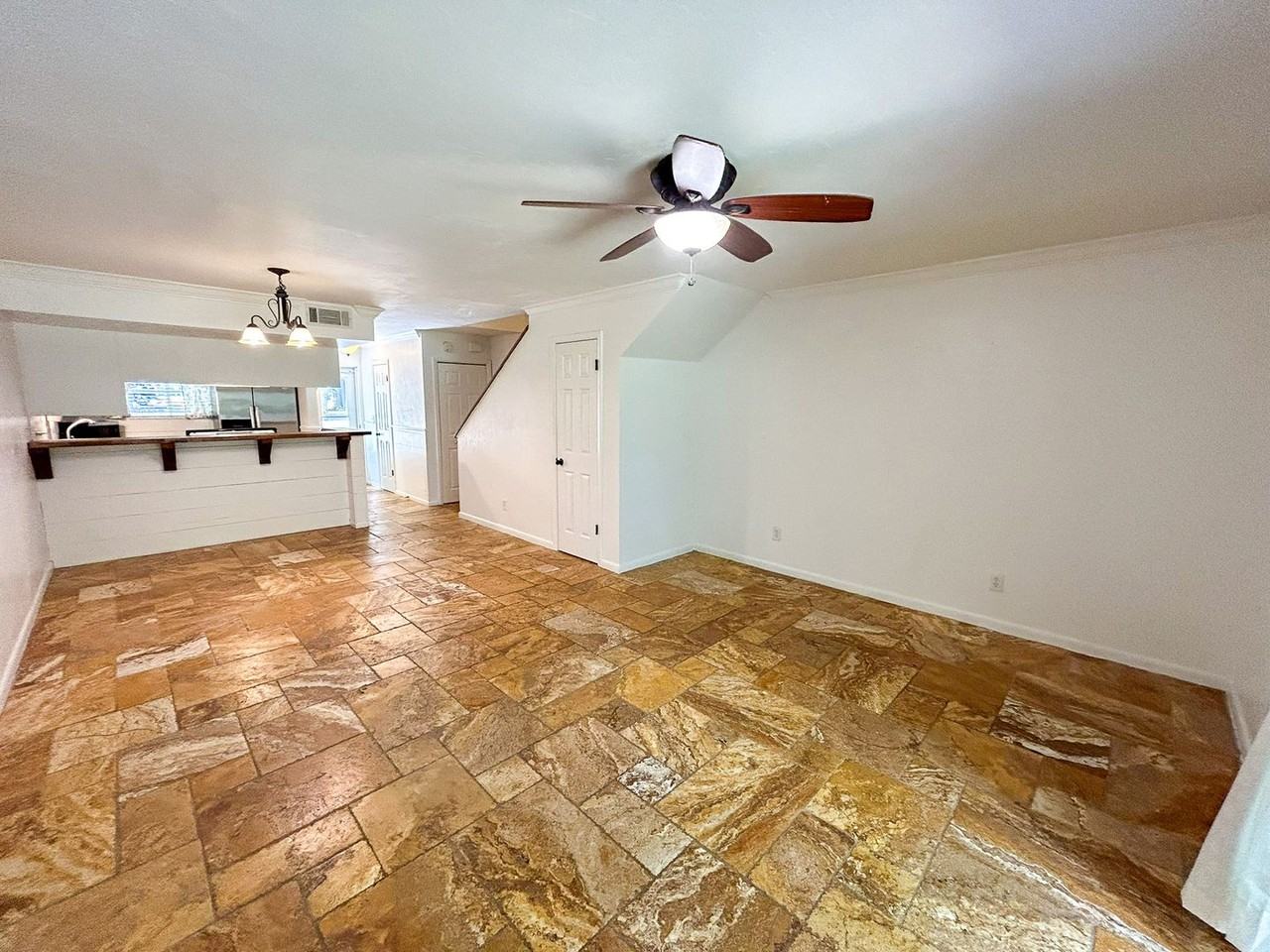 4411 Sw 34th St - Photo 7 of 27