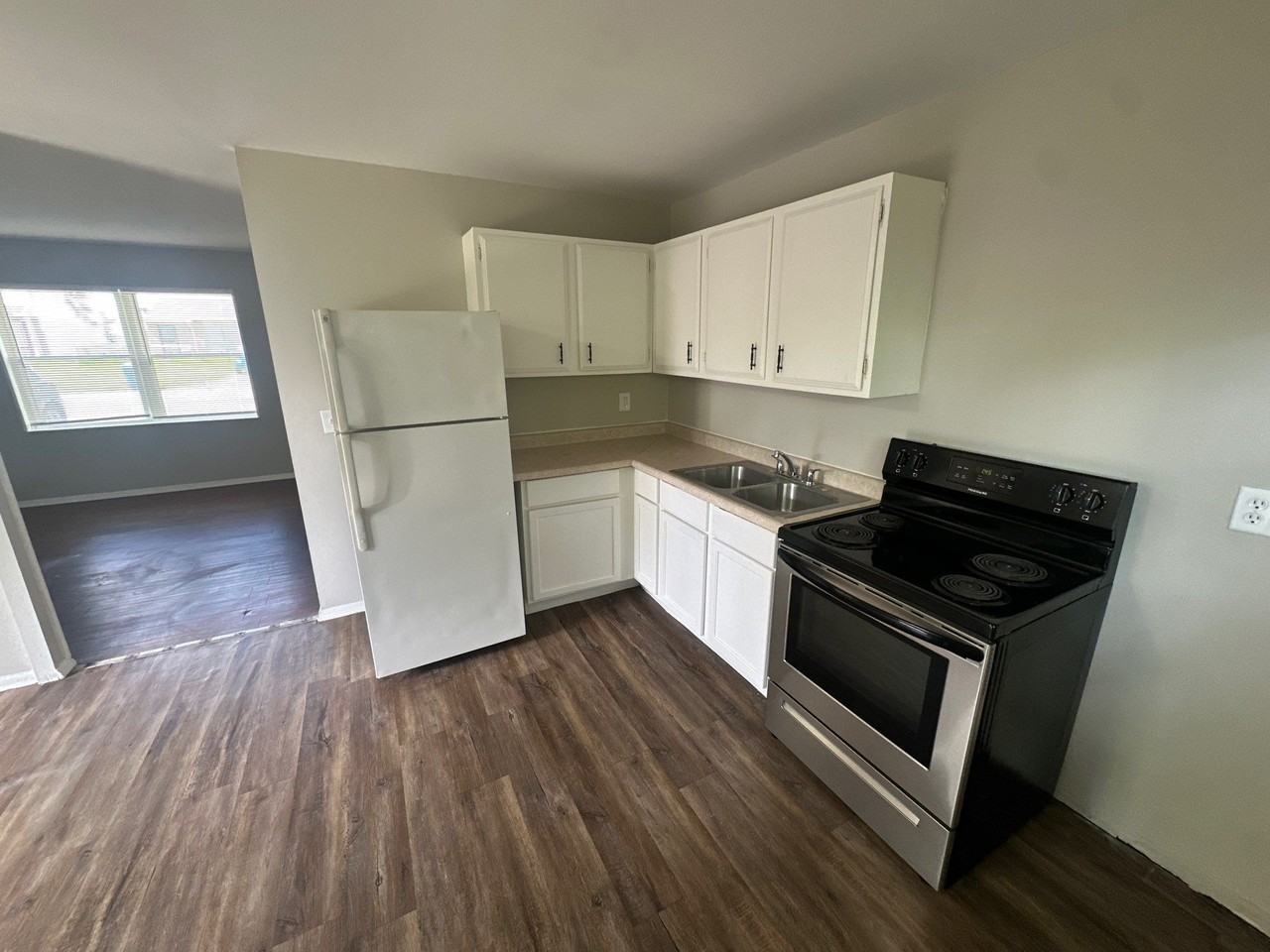 8315 Meadowlark Dr #8315 - Photo 3 of 16