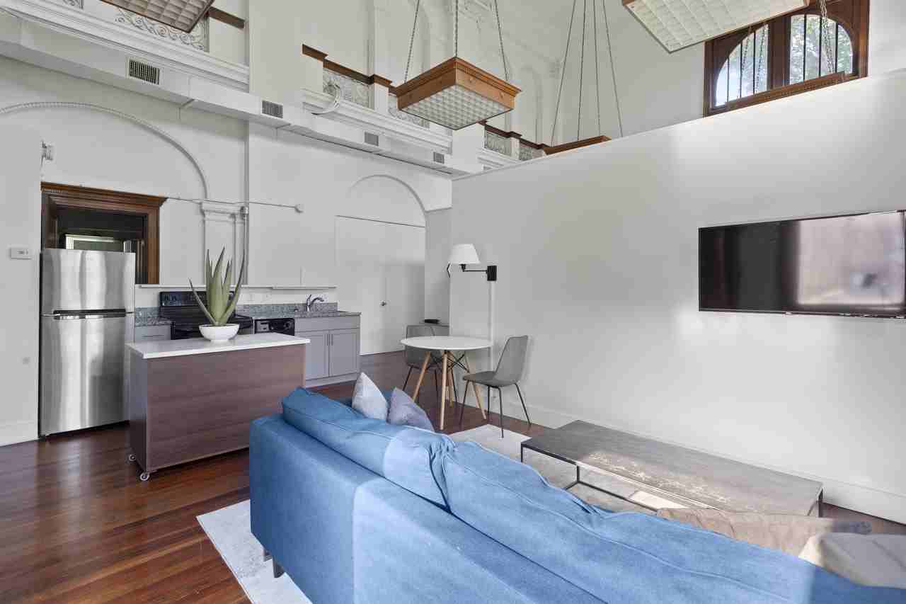 601 S 5th St #206 - Photo 6 of 15