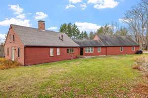 featured image of 195 195 PINNACLE RIDGE ROAD #1
