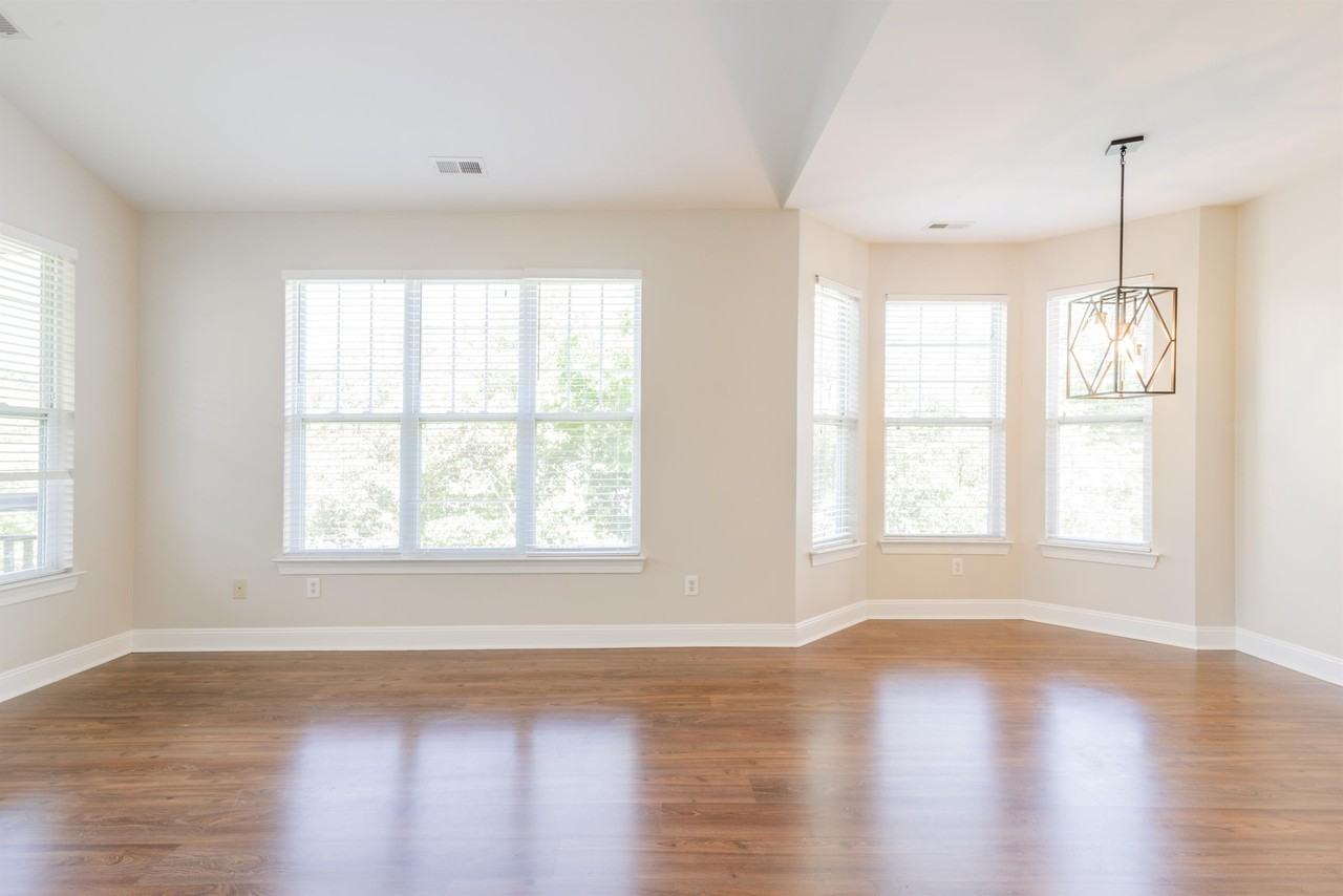 6716 Mallard Park Dr #1 - Photo 2 of 27