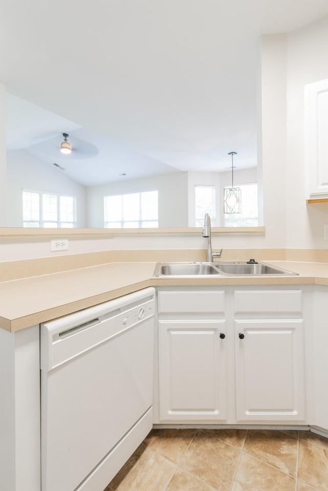 6716 Mallard Park Dr #1 - Photo 6 of 27