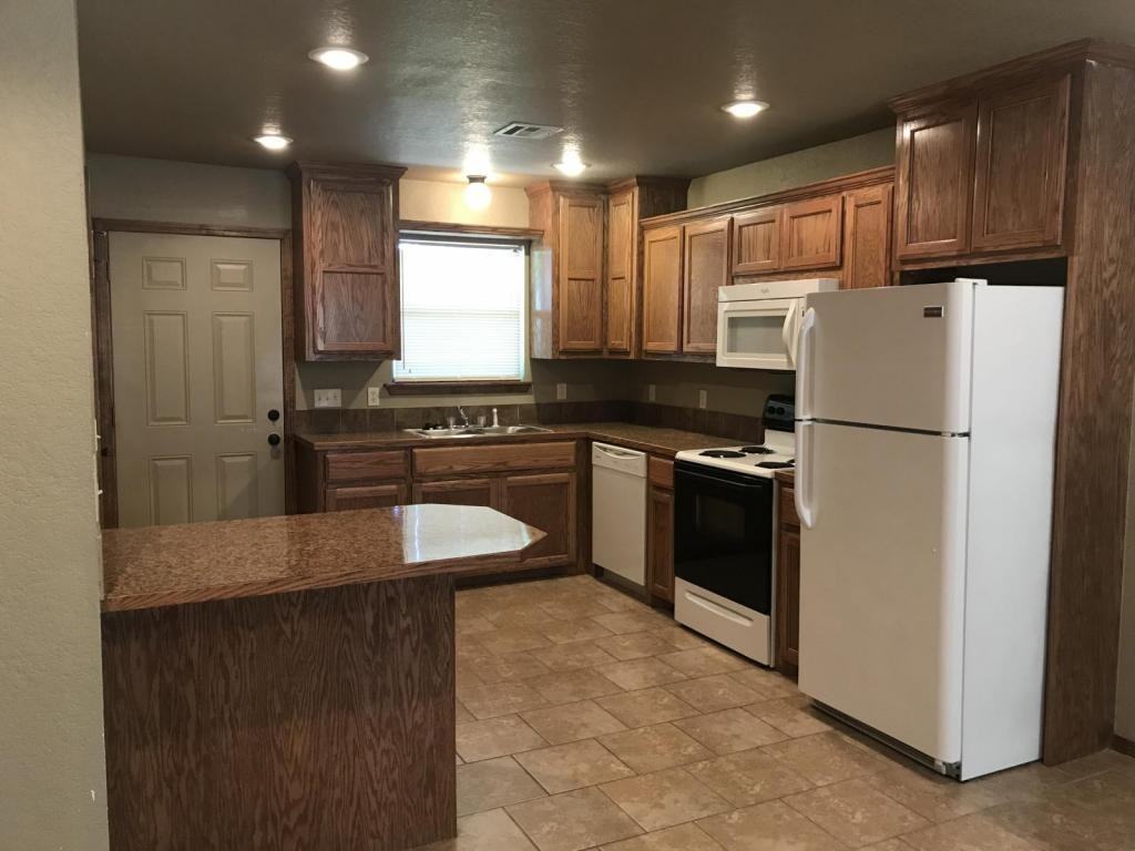 1510 N Kennedy Ln - Photo 4 of 16