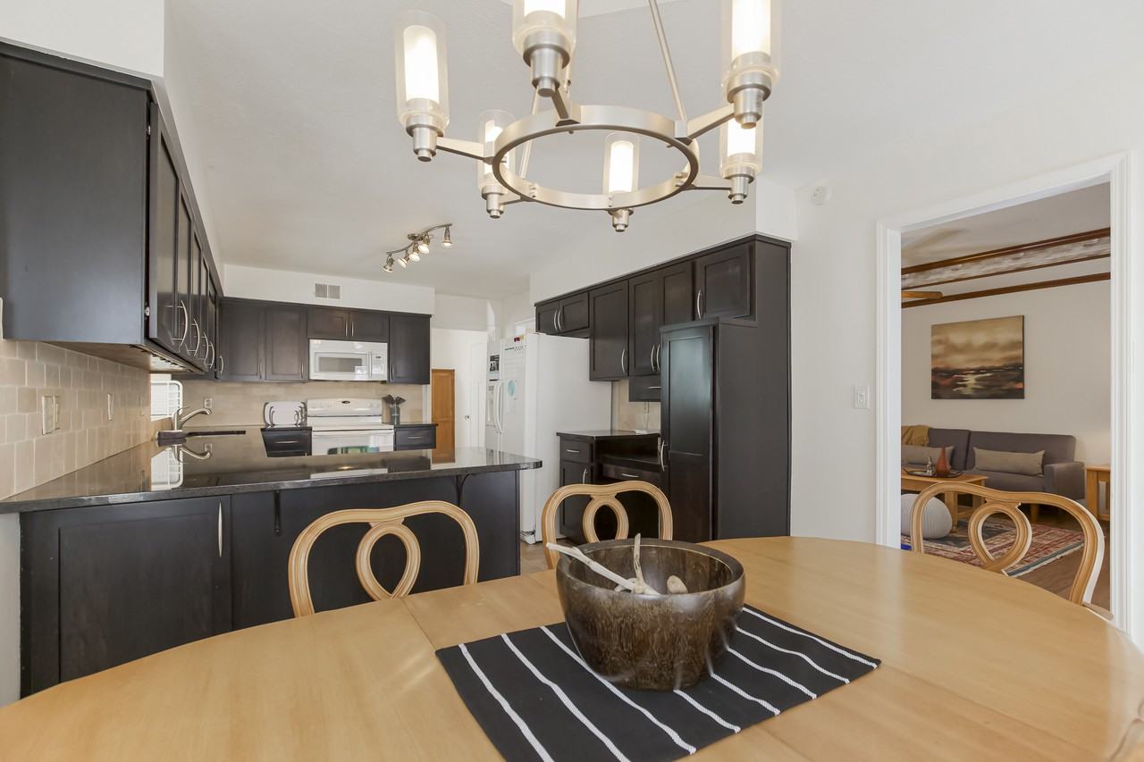 548 Northeast Summit Drive Bedroom 1B #14824964 - Photo 2 of 11