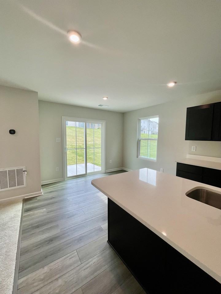 236 Thicket Dr #1 - Photo 3 of 45