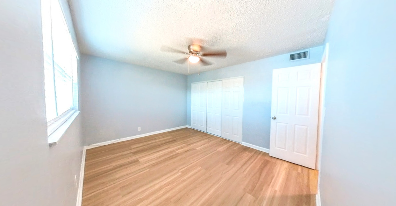 2301 Se 4th St #1 - Photo 4 of 22