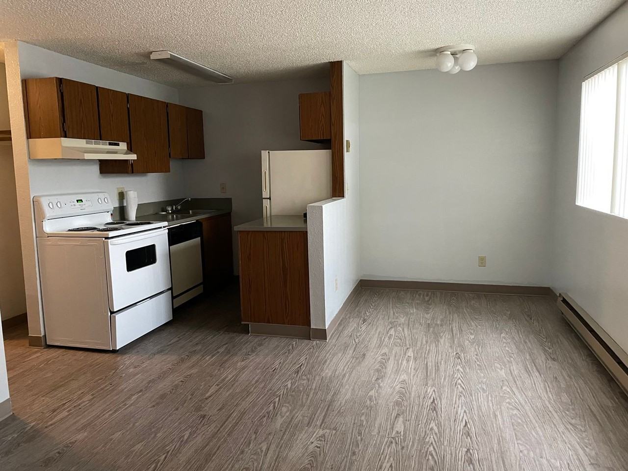 2310 E Q Ave #11 - Photo 5 of 7