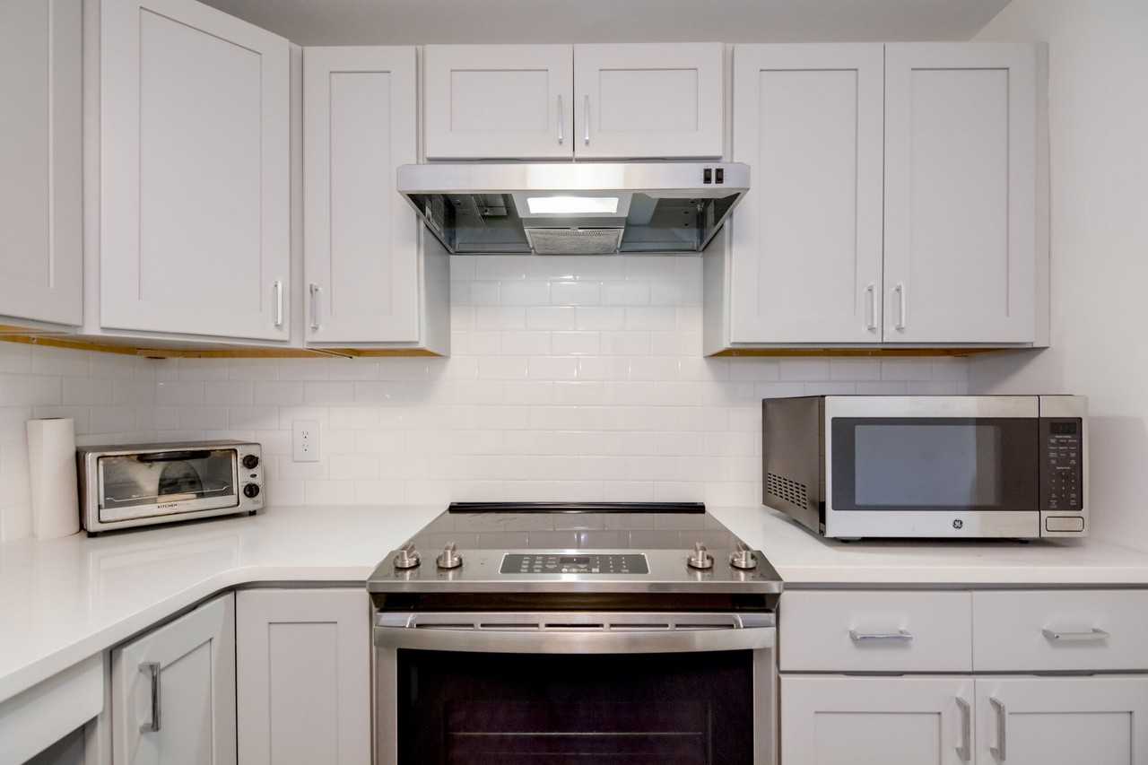 Westwood Glen Commons - Photo 4 of 29