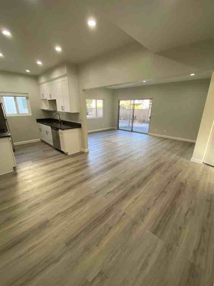 1300 Palos Verdes Dr. - Photo 3 of 31
