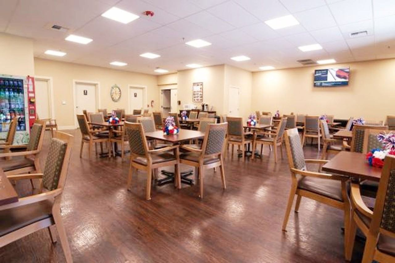 Life Manor Parkside - Photo 4 of 24