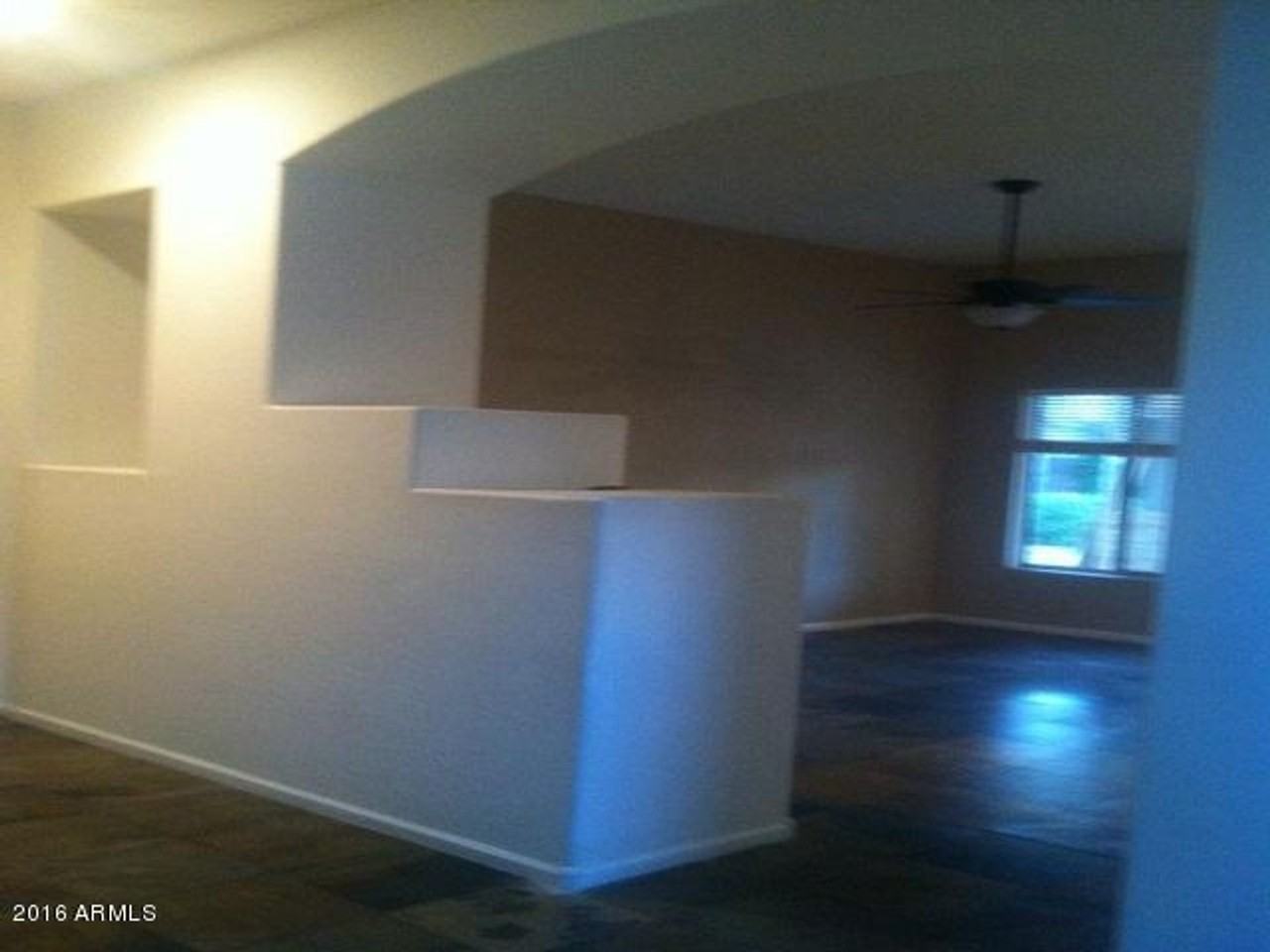 682 W Raven Dr - Photo 7 of 14
