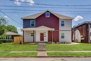 featured image of 1320 East Elm Street