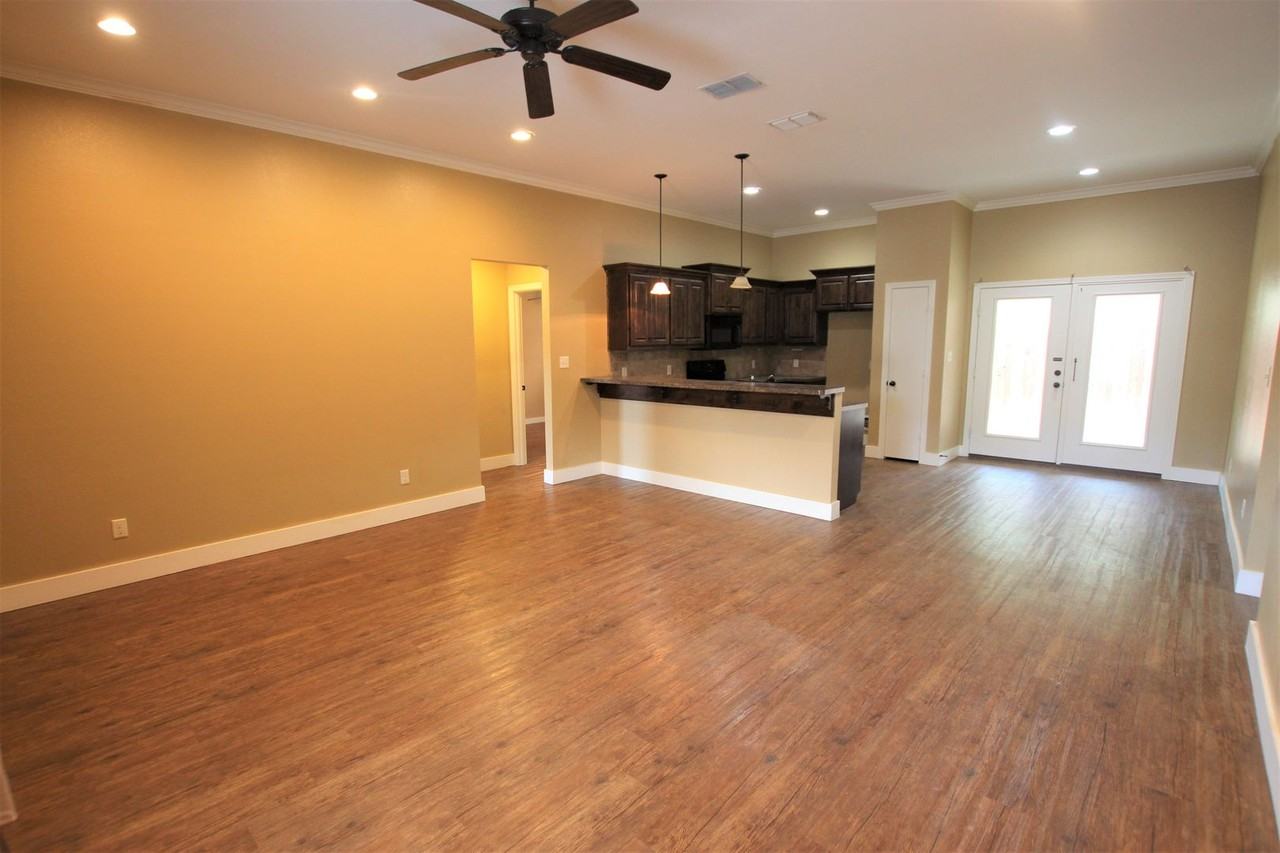 5058 Shiloh Ridge Dr - Photo 4 of 24