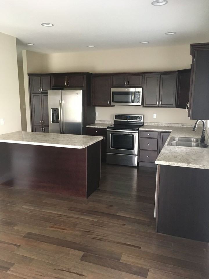 1408 Myrtle Beach Ave - Photo 3 of 16