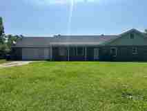 985 Pineland Ave - Photo 1 of 1