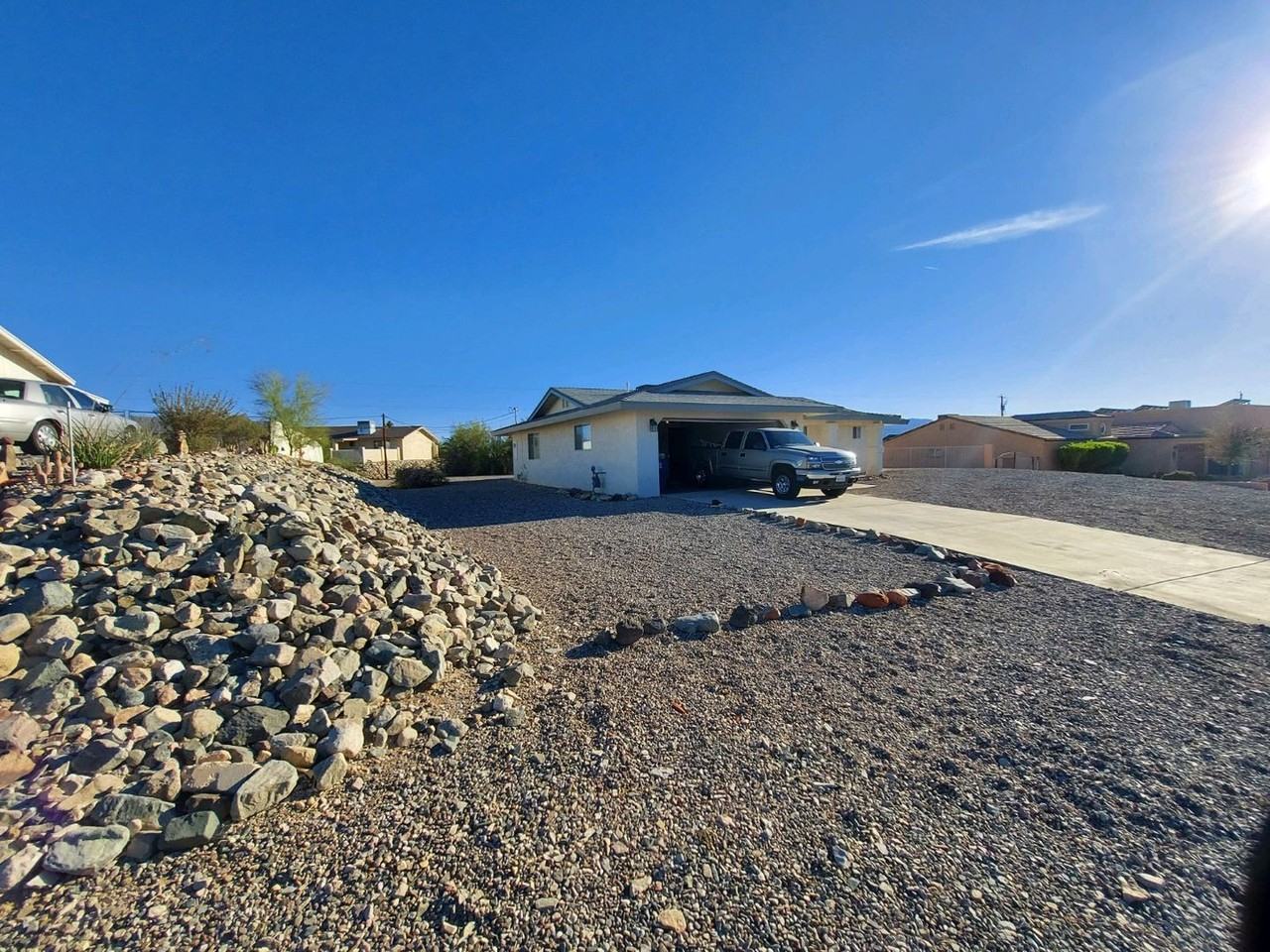 2330 Ajo Dr - Photo 4 of 35