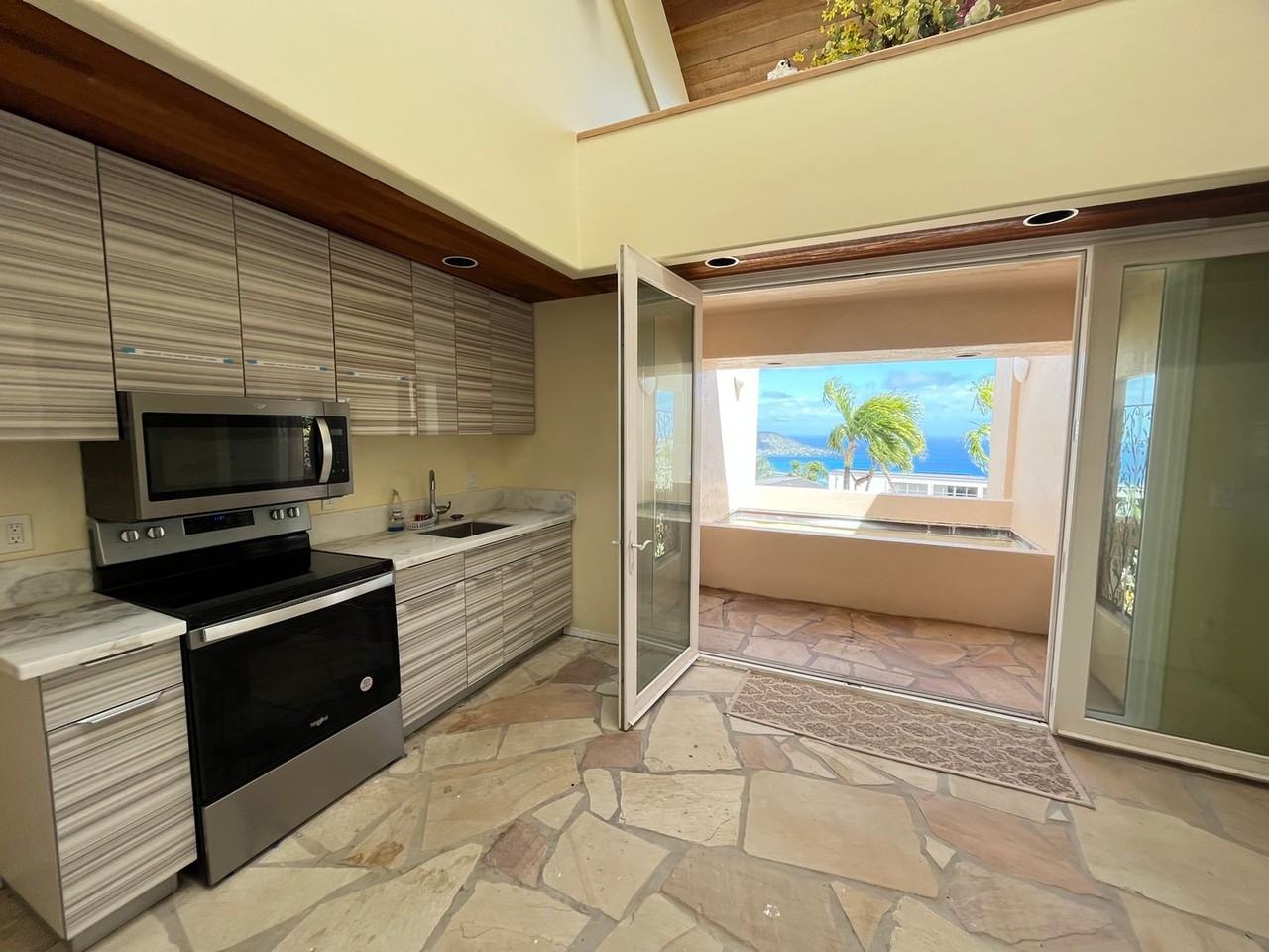 619 Puuikena Dr - Photo 6 of 15