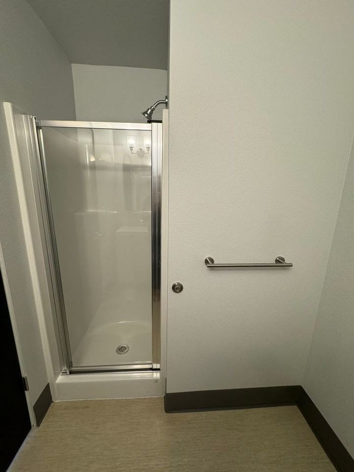 151 N Williams Ave #310 - Photo 6 of 10