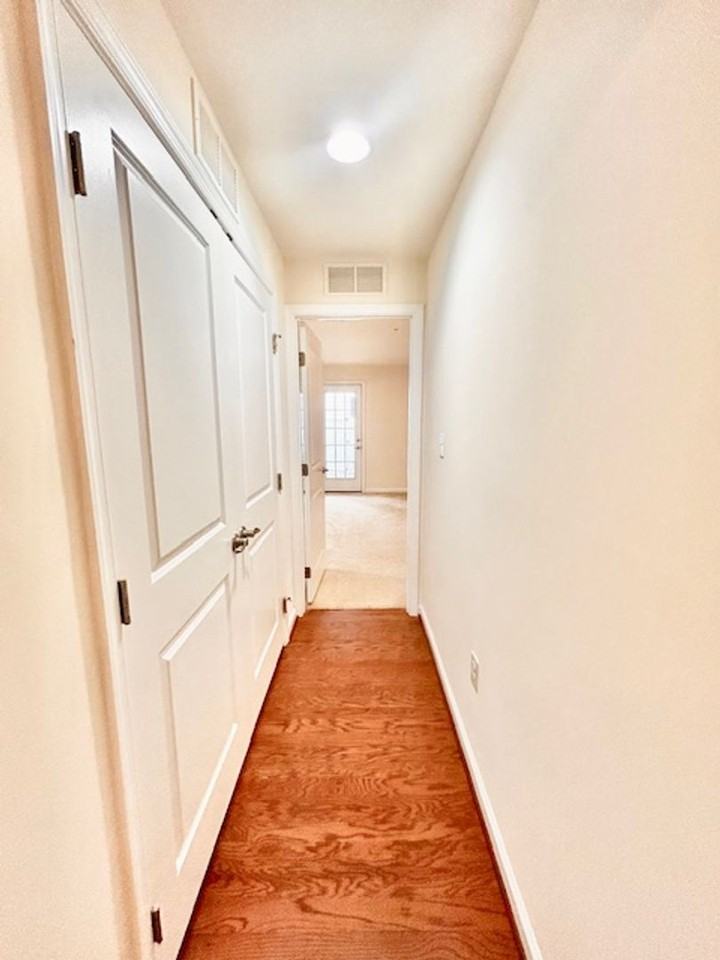 7473 Singers Way - Photo 3 of 42