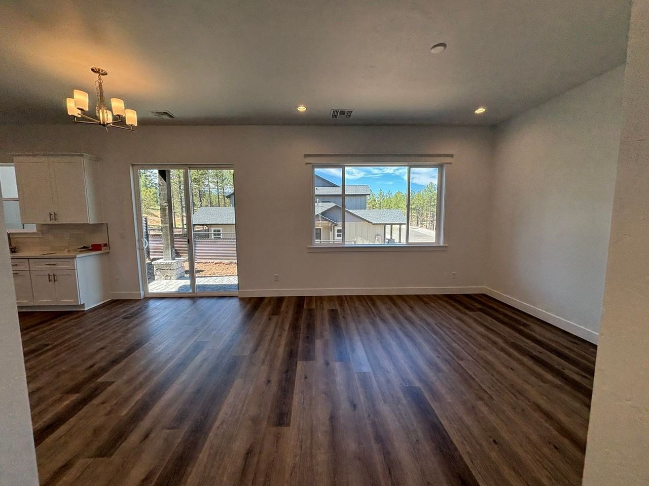 3211 E Copperleaf Ln - Photo 3 of 14