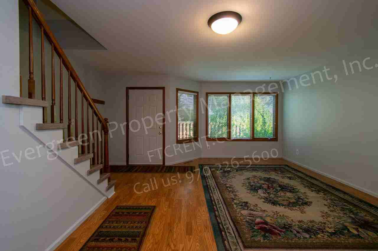 821 Sycamore St - Photo 2 of 32