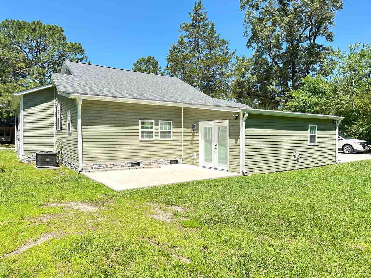 408 Branch St - Photo 4 of 29