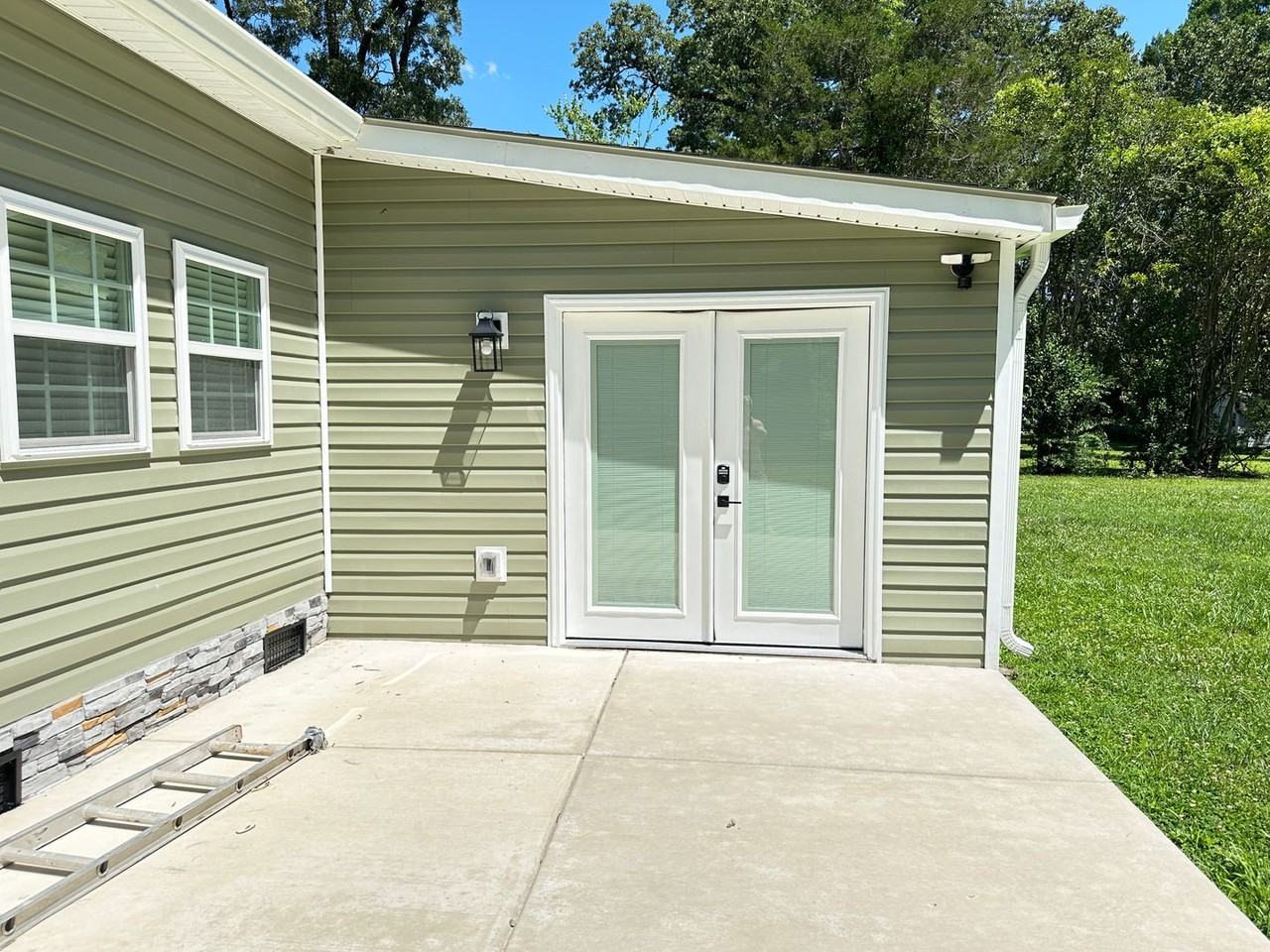 408 Branch St - Photo 5 of 29