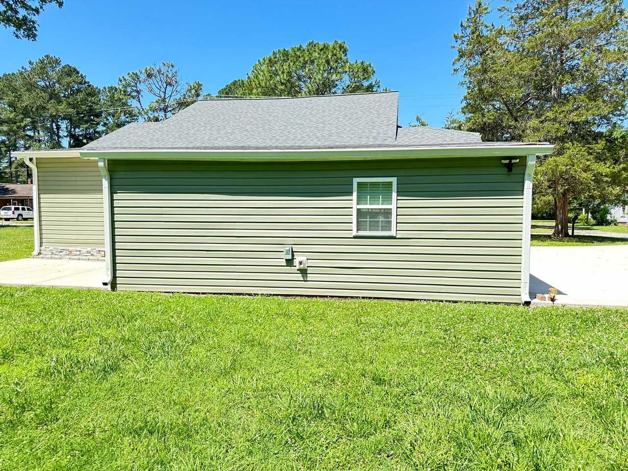 408 Branch St - Photo 6 of 29