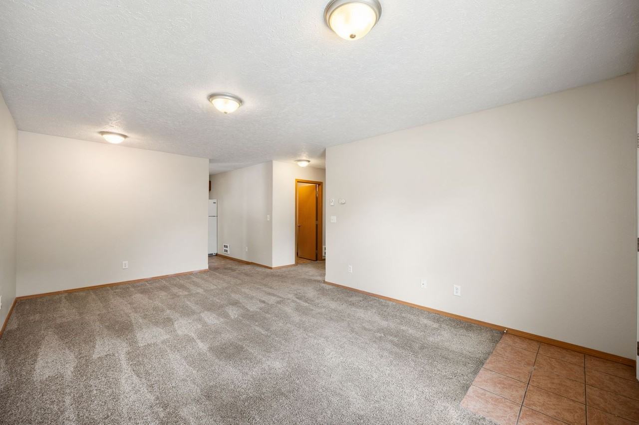 2907 E 4th Ave - Photo 3 of 22