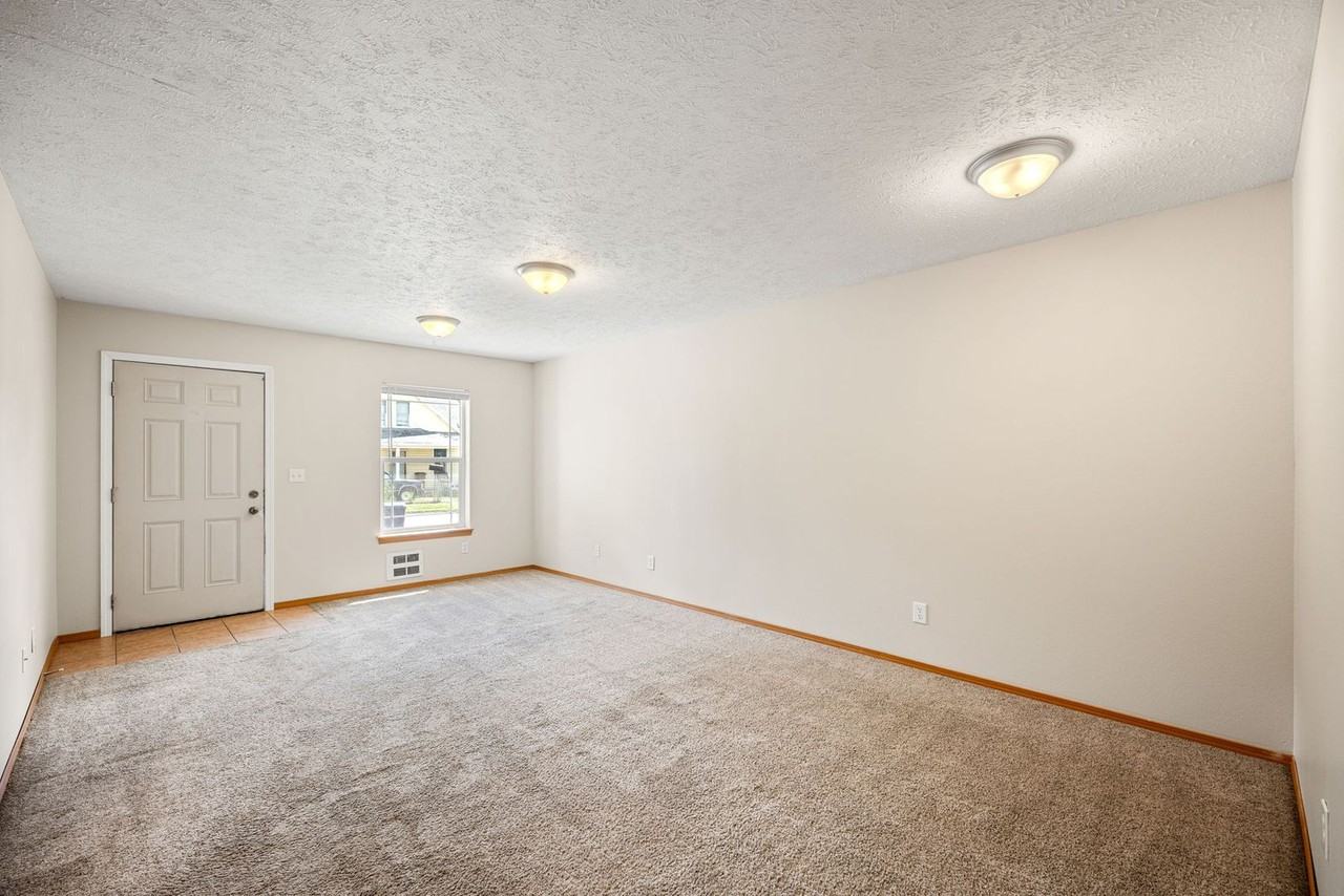 2907 E 4th Ave - Photo 4 of 22