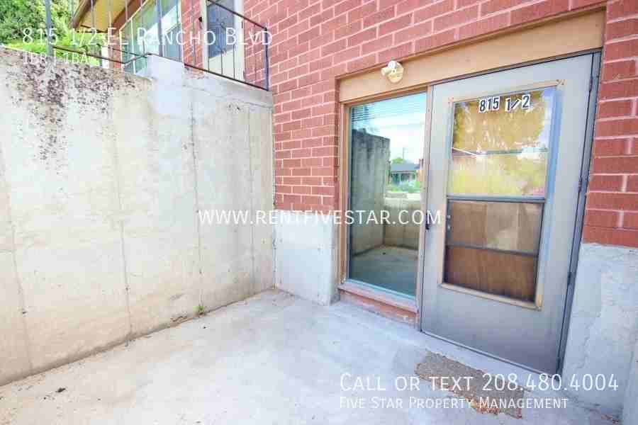 815 1/2 El Rancho Blvd - Photo 2 of 11