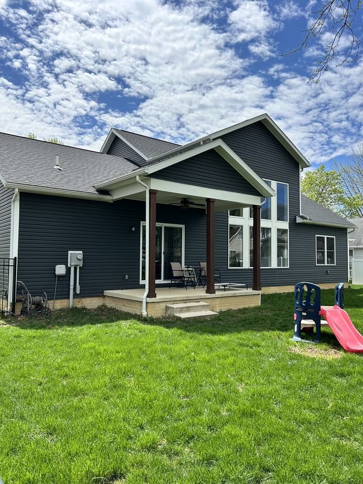 404 2nd St #NA - Photo 3 of 29