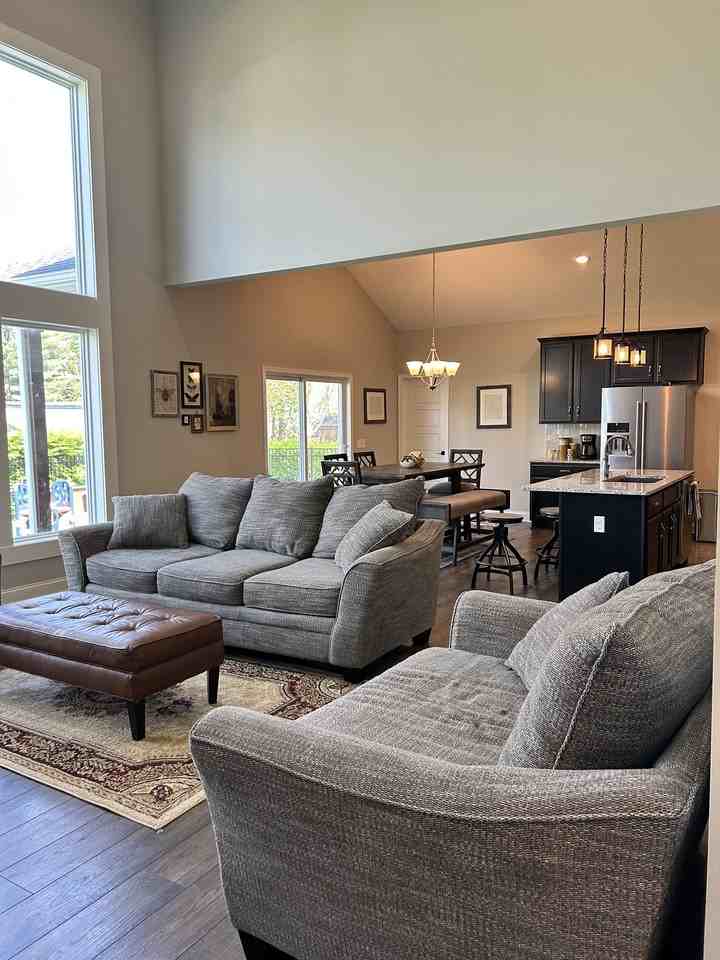 404 2nd St #NA - Photo 7 of 29