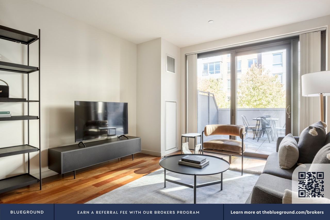 101 Canal Street - Photo 4 of 32