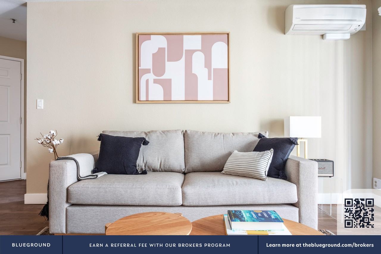 651 Franklin St #387 - Photo 4 of 34