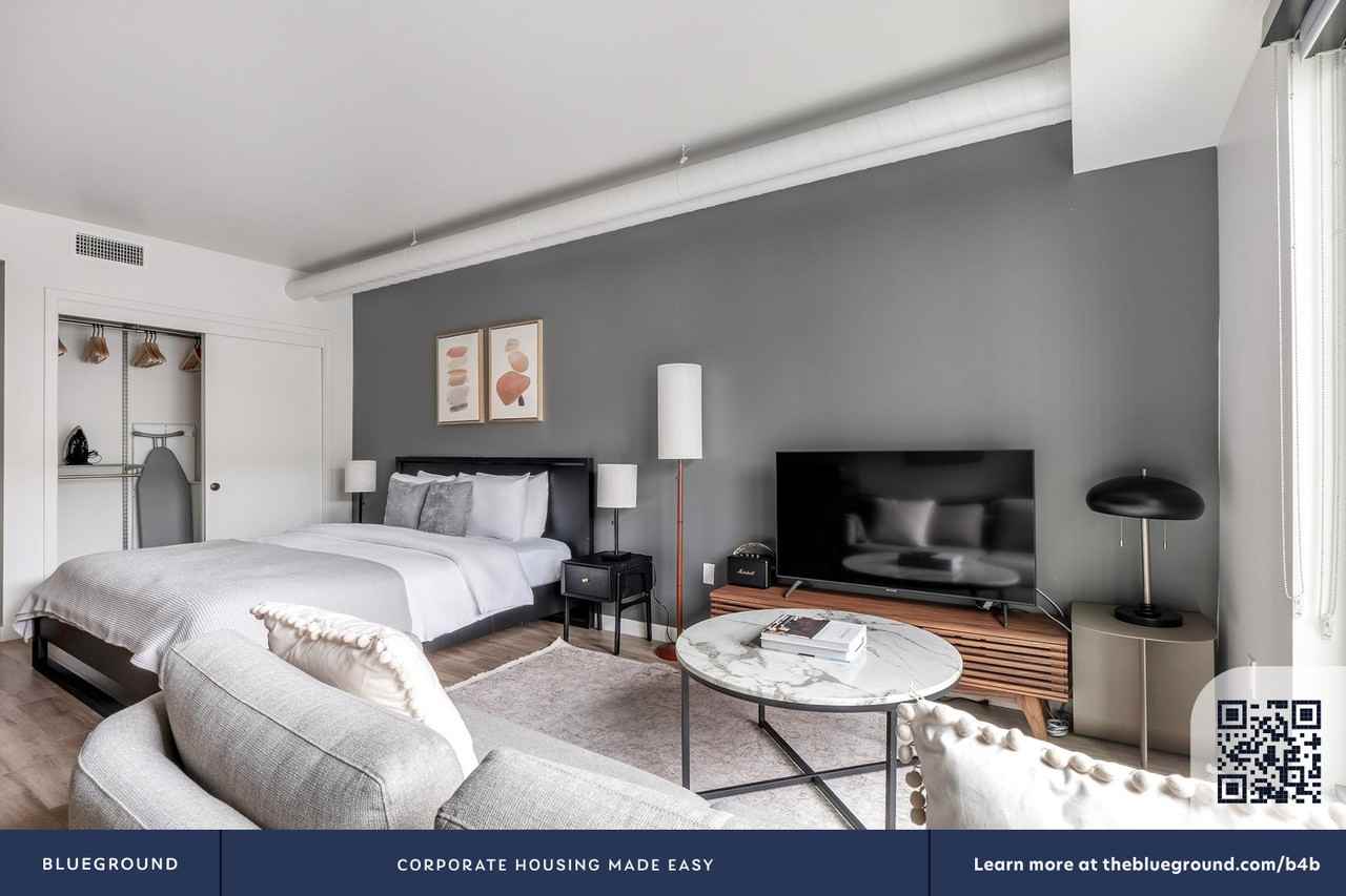 434 Minna Street - Photo 5 of 43