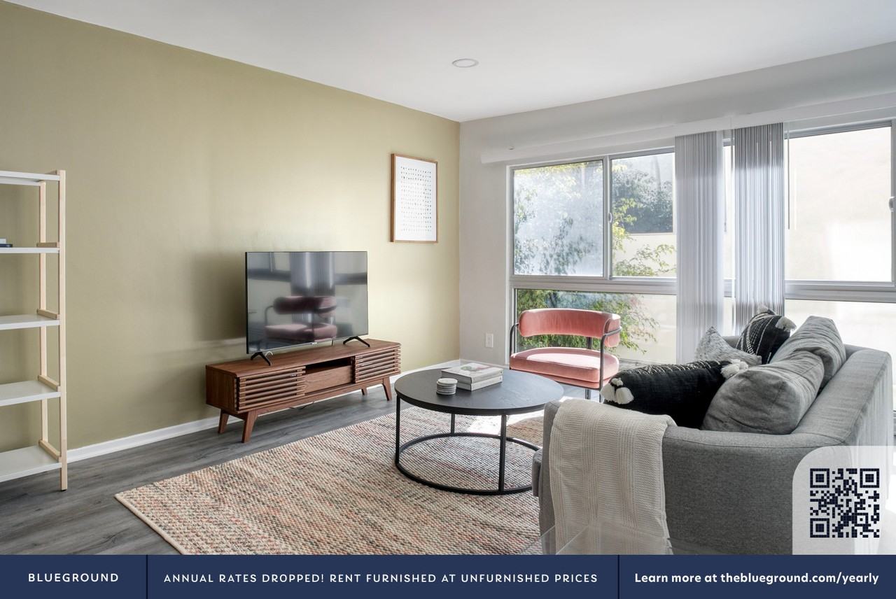 170 North Crescent Drive - Photo 4 of 49