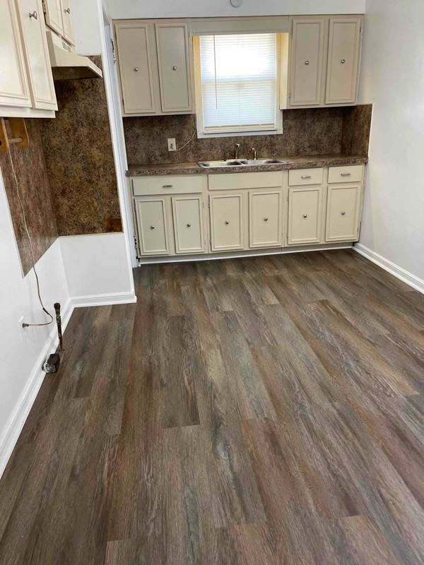 18682 Bloom St - Photo 2 of 14