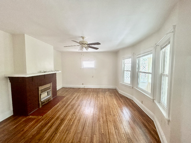 1310 W 64th St #2 - Photo 3 of 12