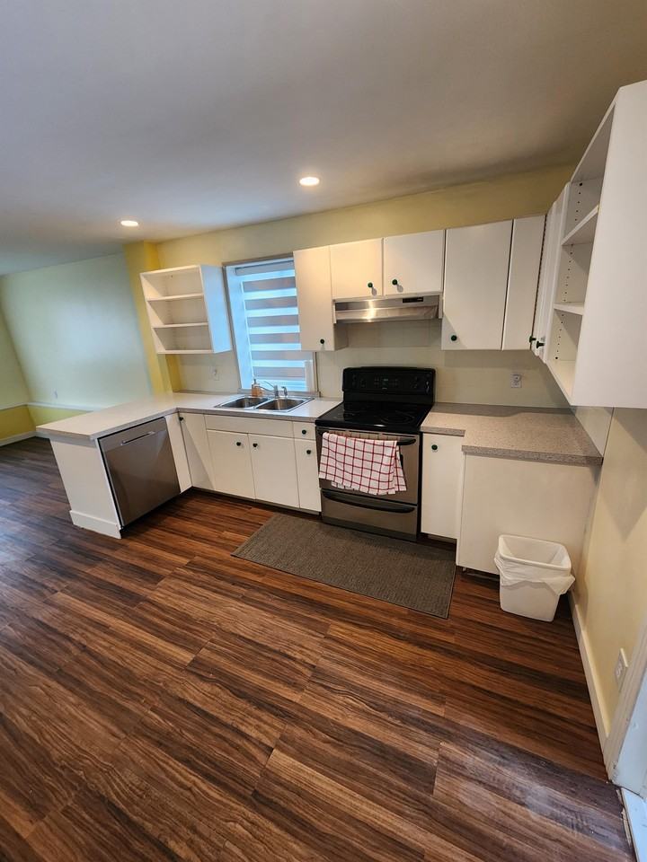 1816 Keys Pl #1 - Photo 3 of 22