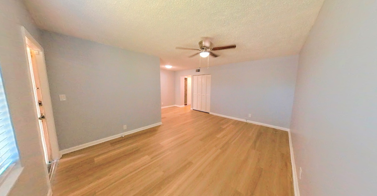 2301 Se 4th St #1 - Photo 7 of 22