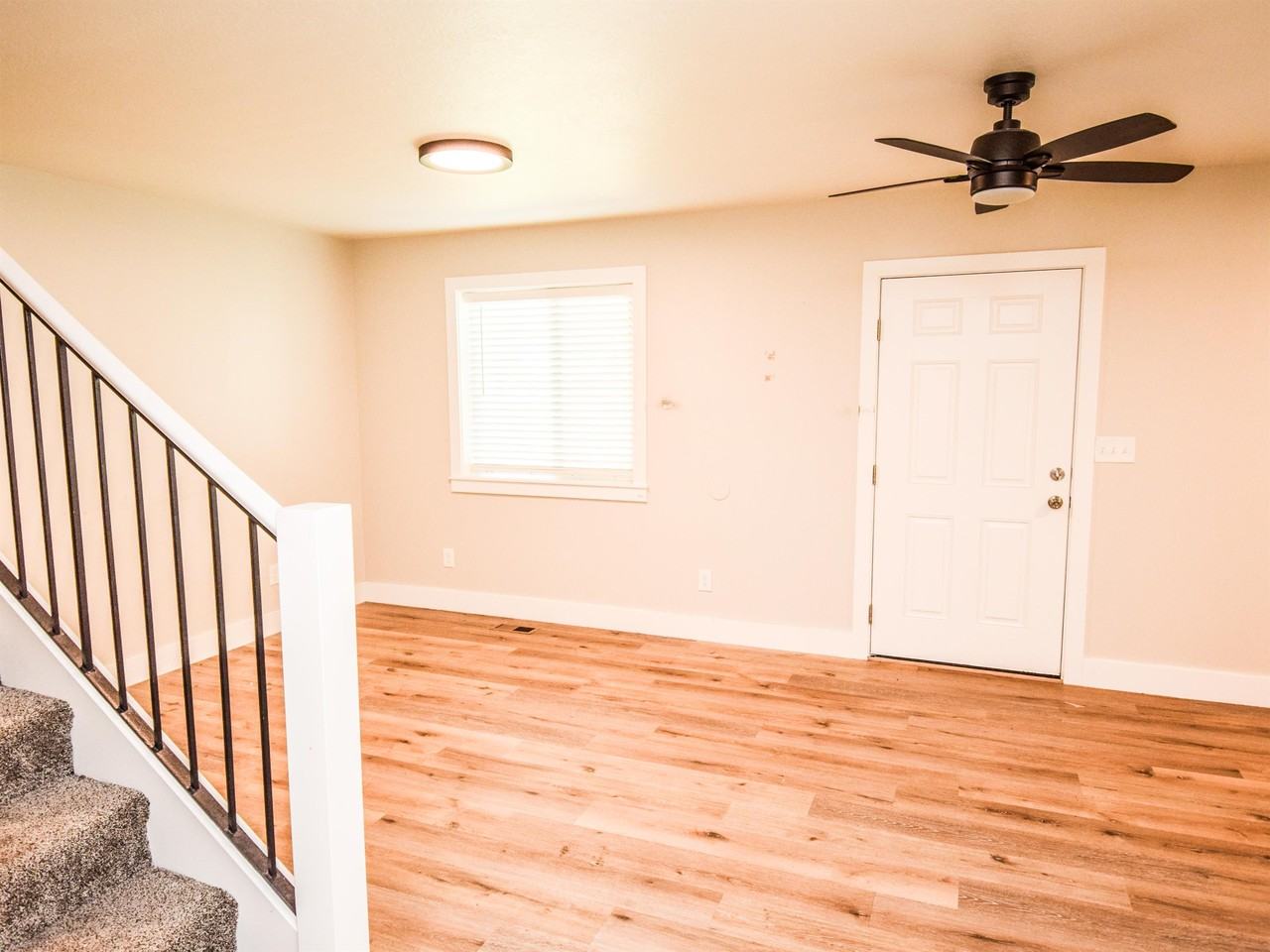 60 N Center St #3 - Photo 5 of 27
