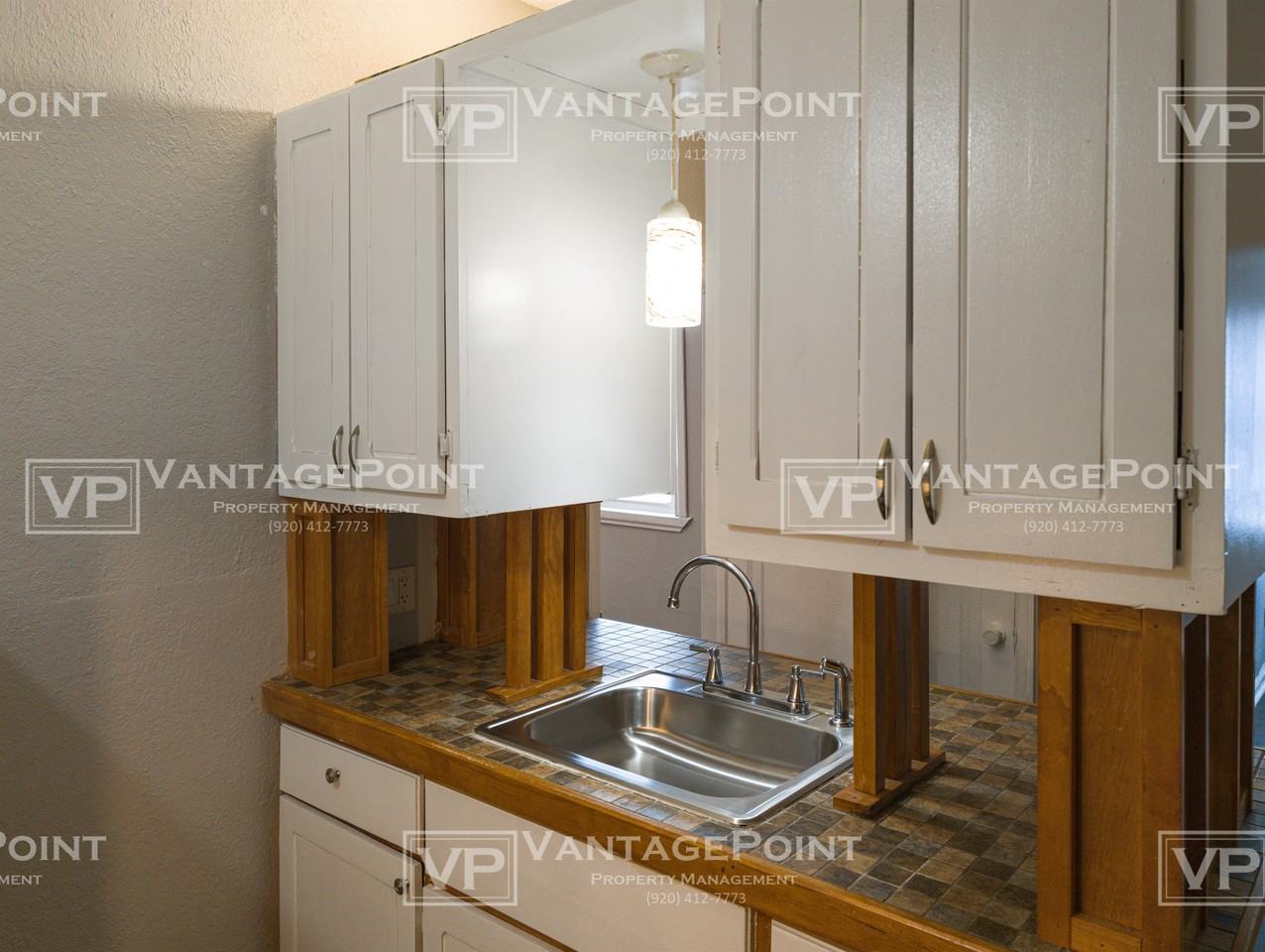 600 Quinney Ave - Photo 4 of 13