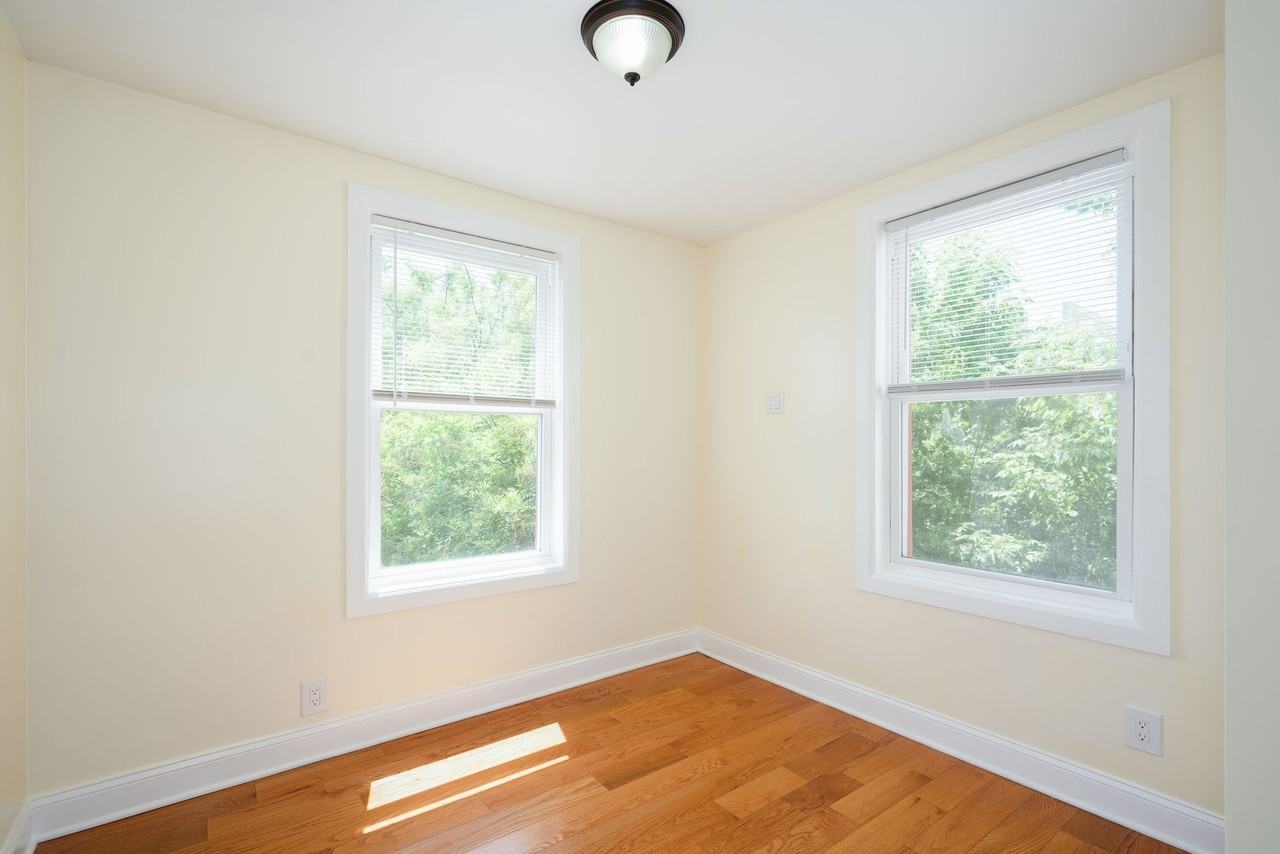 1940 N Marshall St #2 - Photo 5 of 16