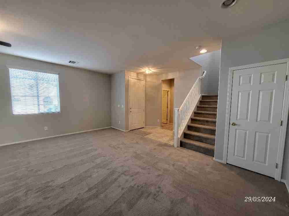 4095 Sparrow Rock St #1 - Photo 7 of 18