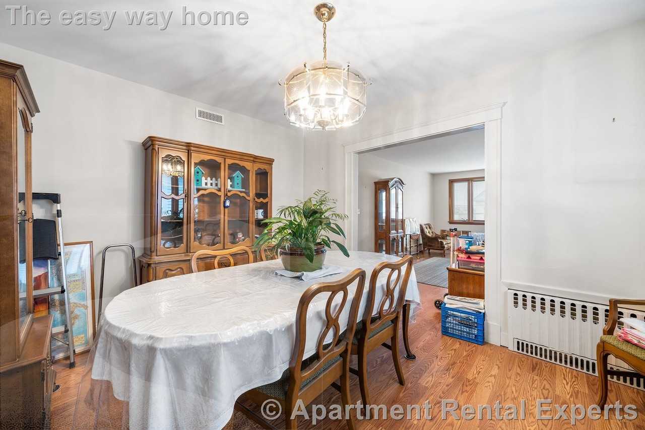 9 Stearns Ave - Photo 3 of 23