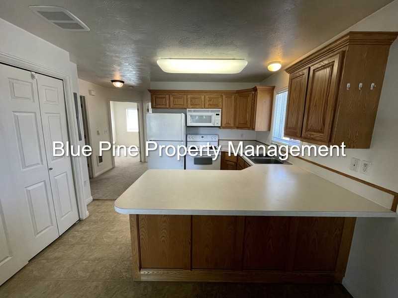 3156 Chasewood Dr #1 - Photo 3 of 8