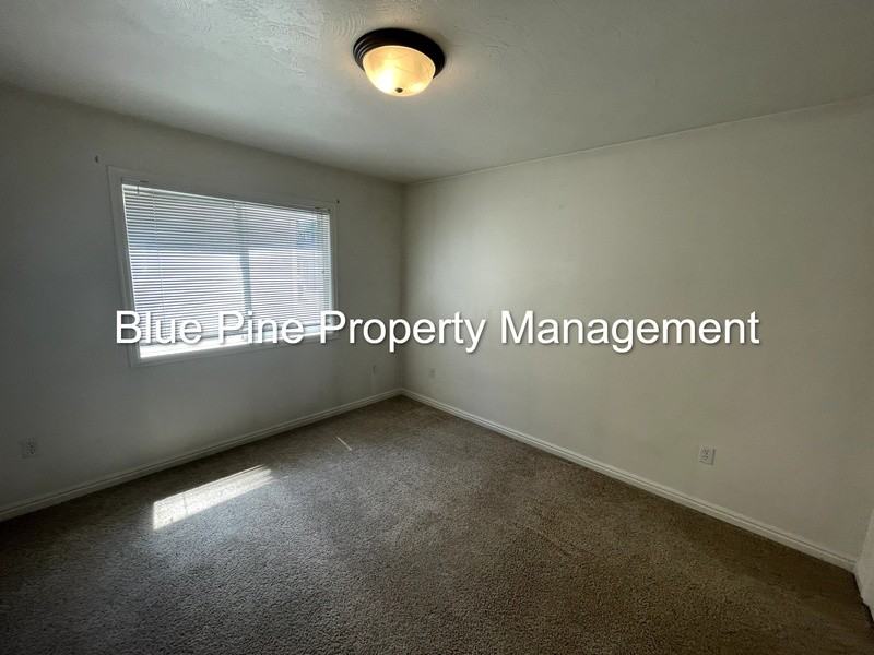 3156 Chasewood Dr #1 - Photo 7 of 8