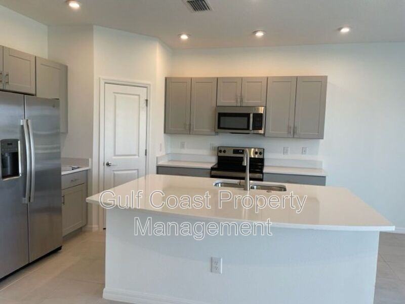 5776 Haven Ter - Photo 5 of 25