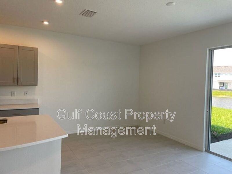 5776 Haven Ter - Photo 6 of 25